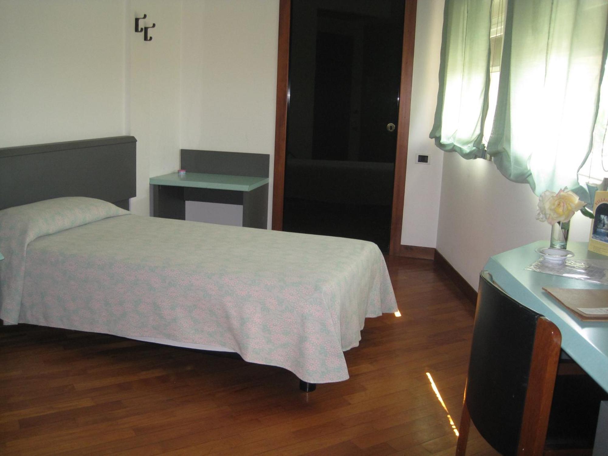 Albergo Villa & Roma Pallazzolo sullʼOglio 객실 사진